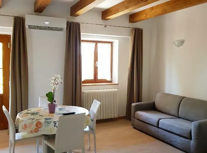 Kralj בית חווה *