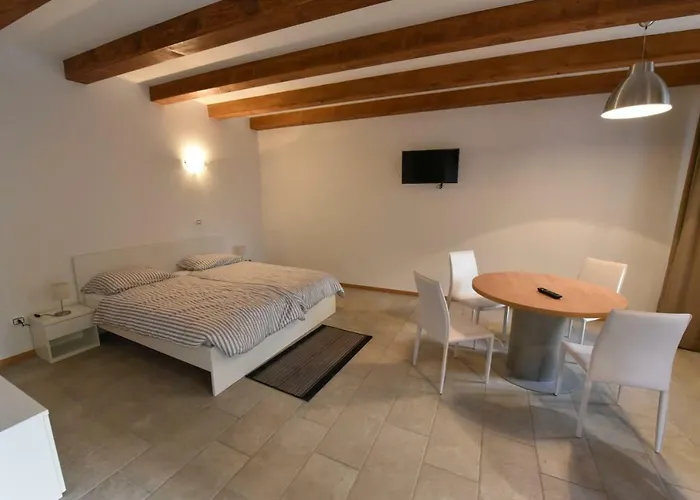 בית חווה Kralj טריאסטה