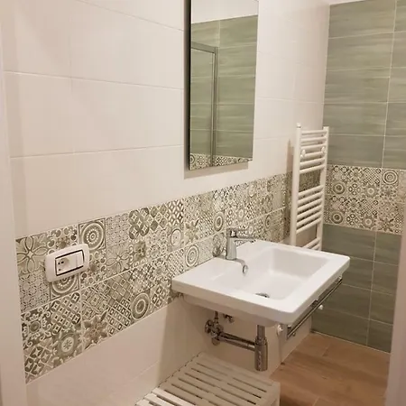 Alloggio per agriturismo Kralj Trieste